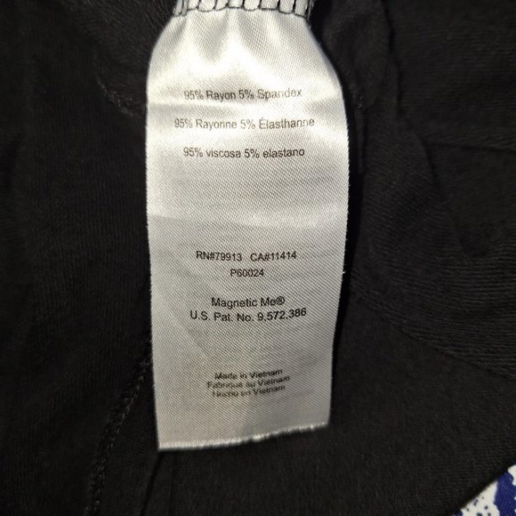 A Pea in the Pod Classic Nursing Cardigan, Black, Size M - Picture 7 of 8